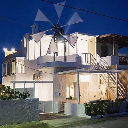Papikinou Bay Suites 아다마스 외부 사진