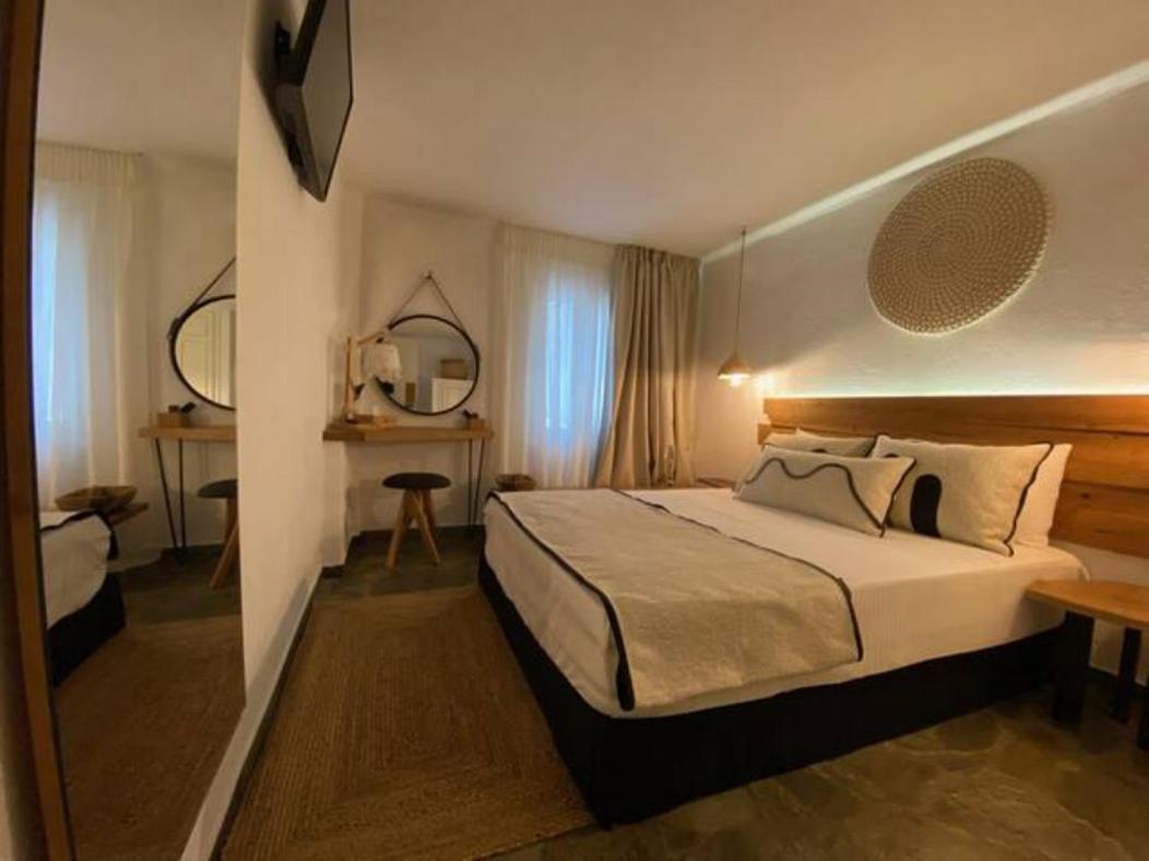 Papikinou Bay Suites 아다마스 외부 사진